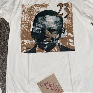 Meet your Posher, Luna